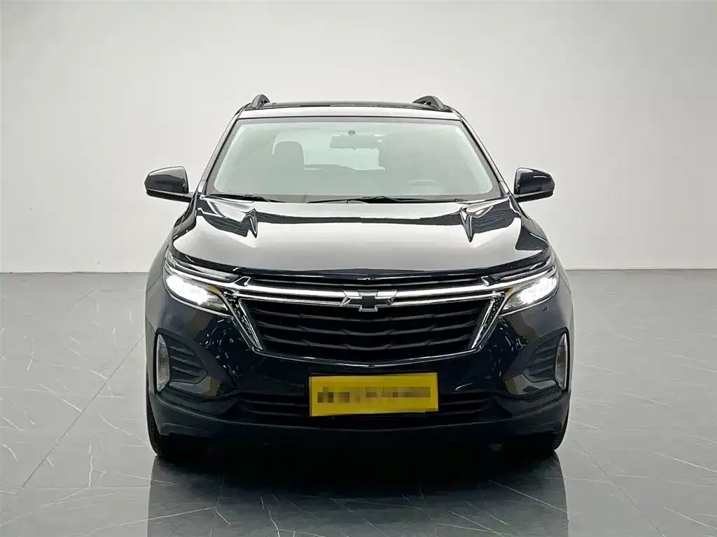Chevrolet Equinox 2023 из CN, фото 2
