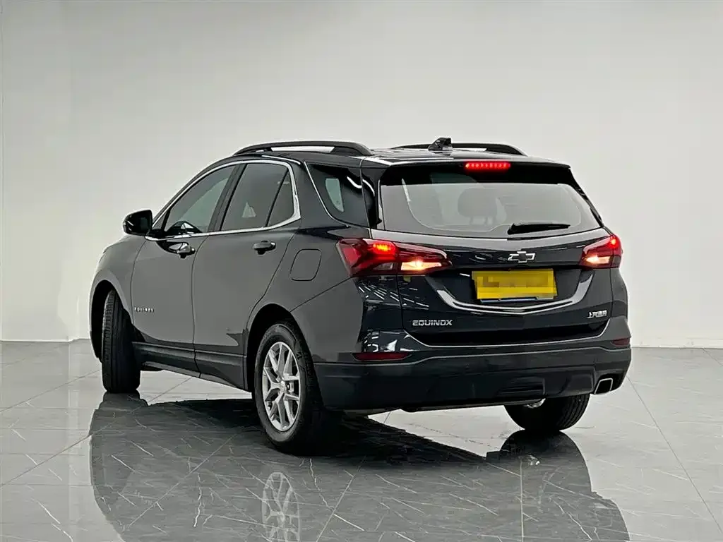 Chevrolet Equinox 2023 из CN, фото 5