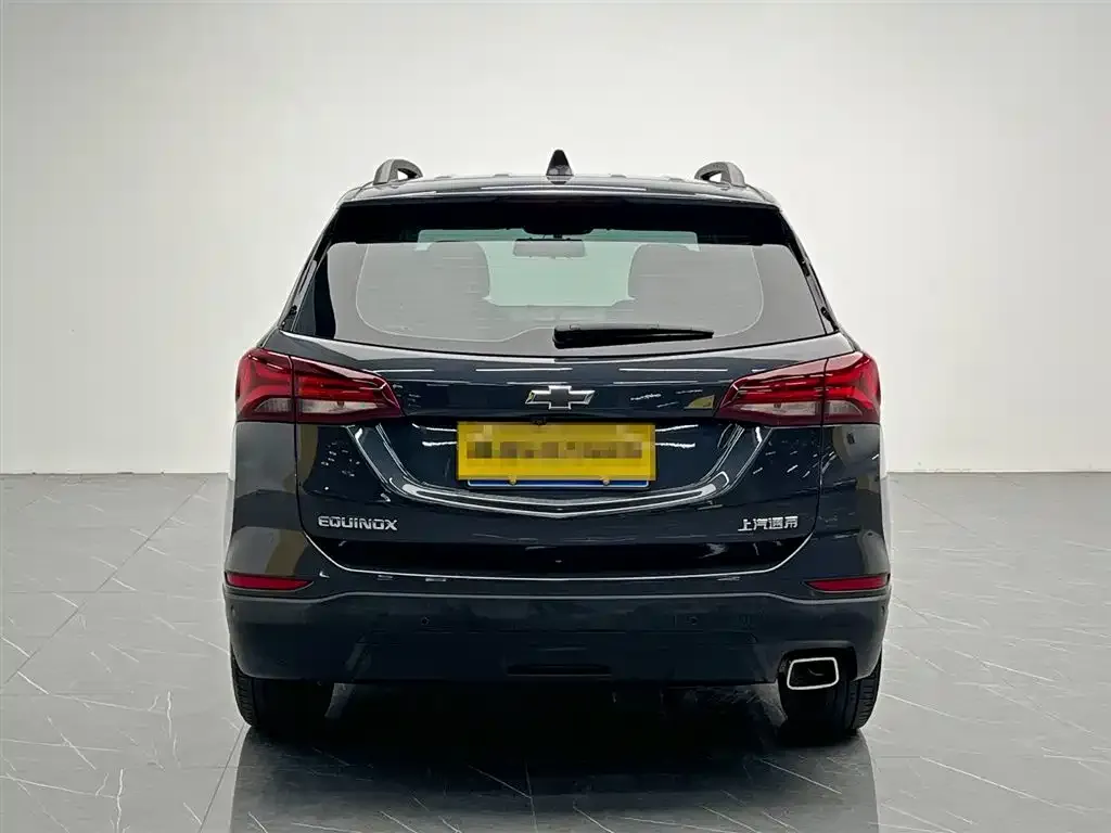 Chevrolet Equinox 2023 из CN, фото 3