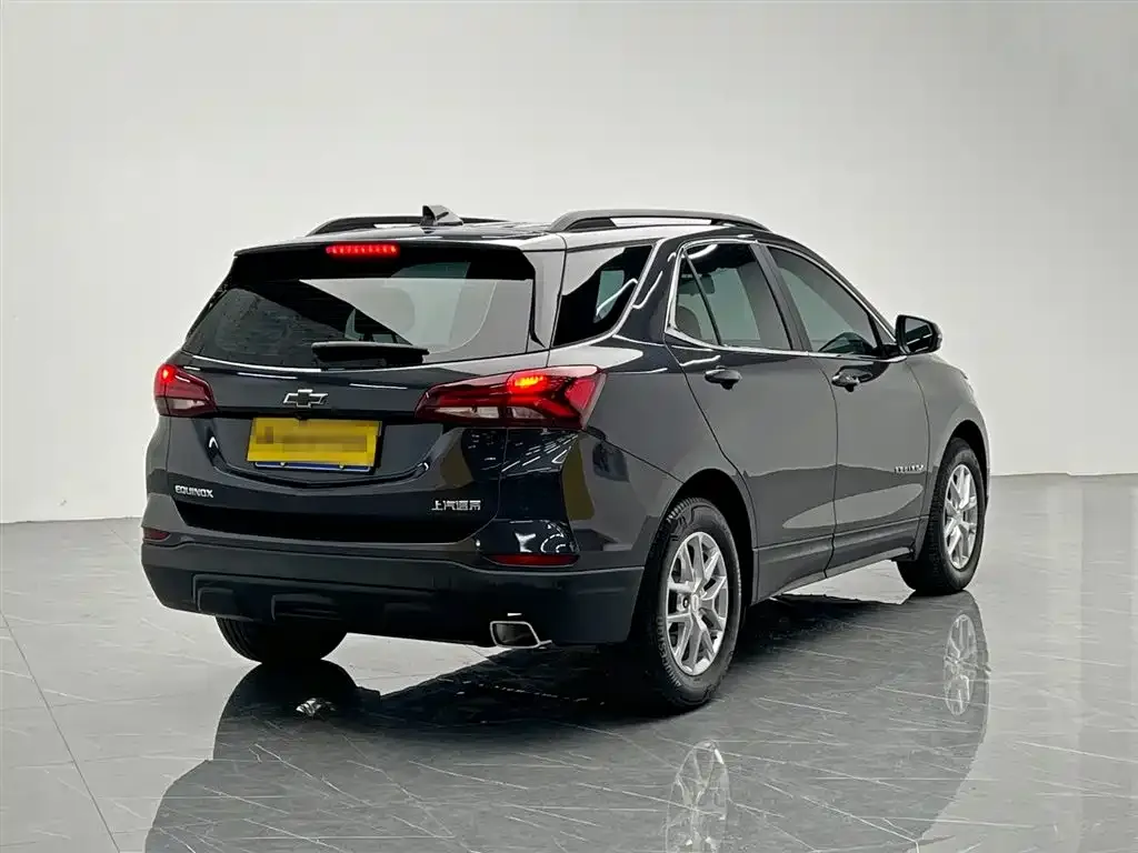 Chevrolet Equinox 2023 из CN, фото 6