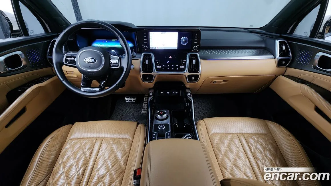 Kia Sorento — фото 7