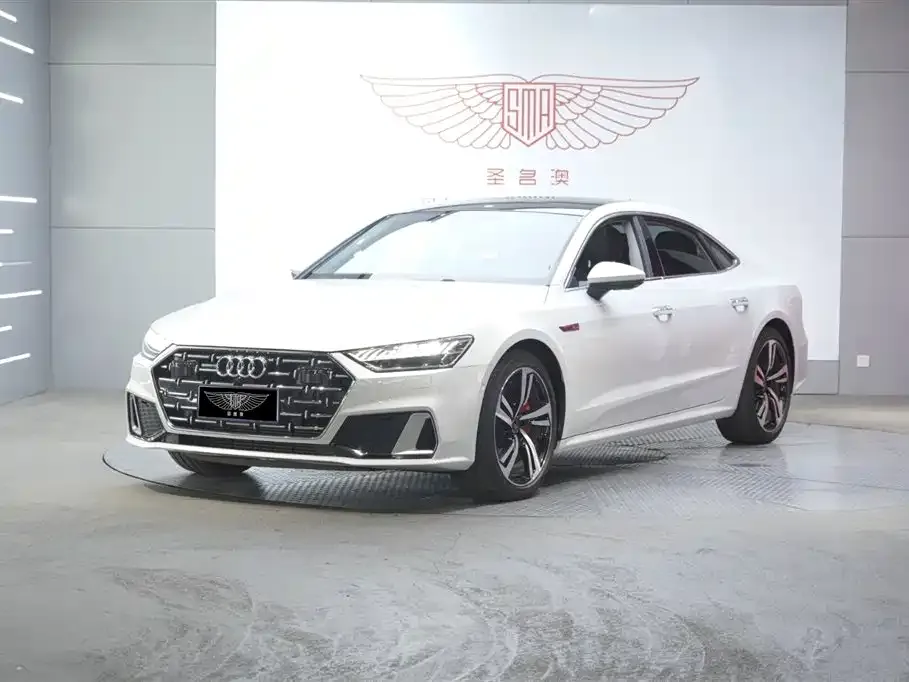 Audi A7L 2023 из CN, фото 1