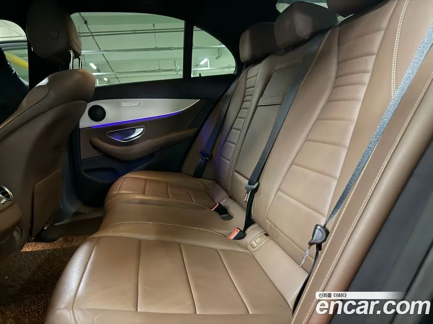 Mercedes-Benz E-Class 2021 из KR, фото 2