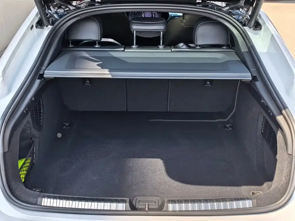 Audi A5L Sportback 2025 из CN, фото 3