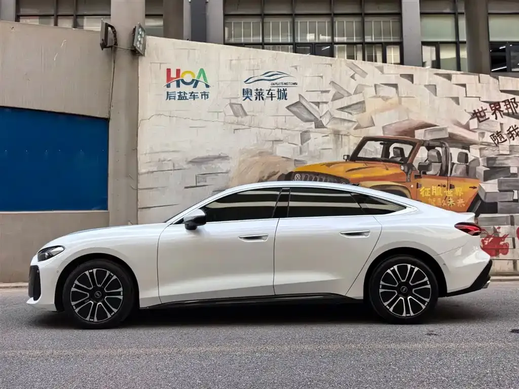 Audi A5L Sportback 2025 из CN, фото 4