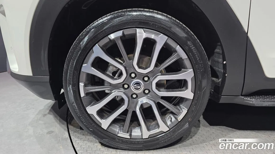 KG Mobility (Ssangyong) Torres 2023 из KR, фото 9