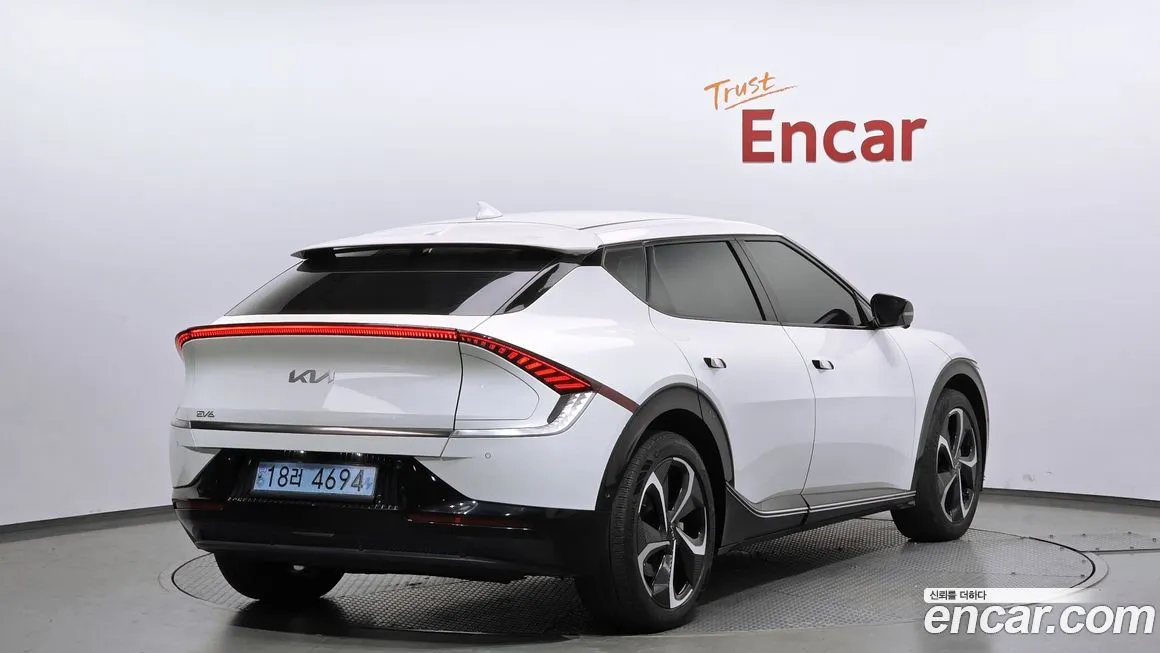Kia EV6 — фото 3