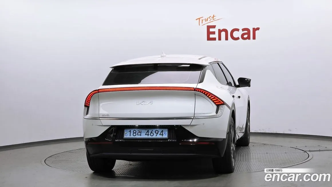 Kia EV6 — фото 2