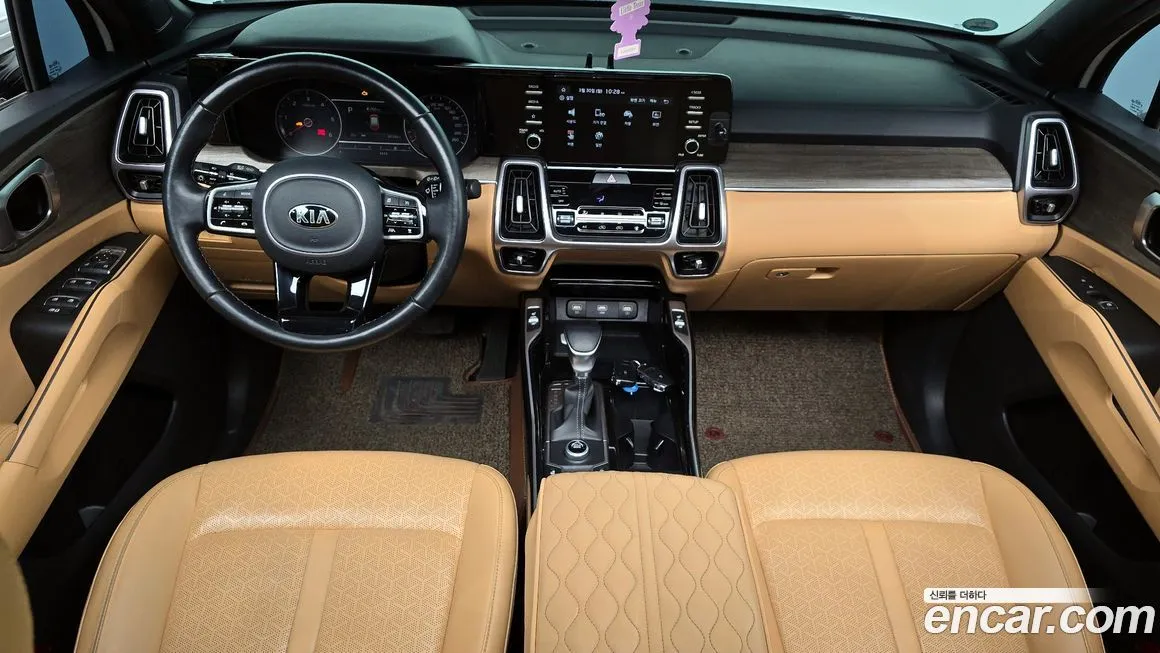 Kia Sorento — фото 6