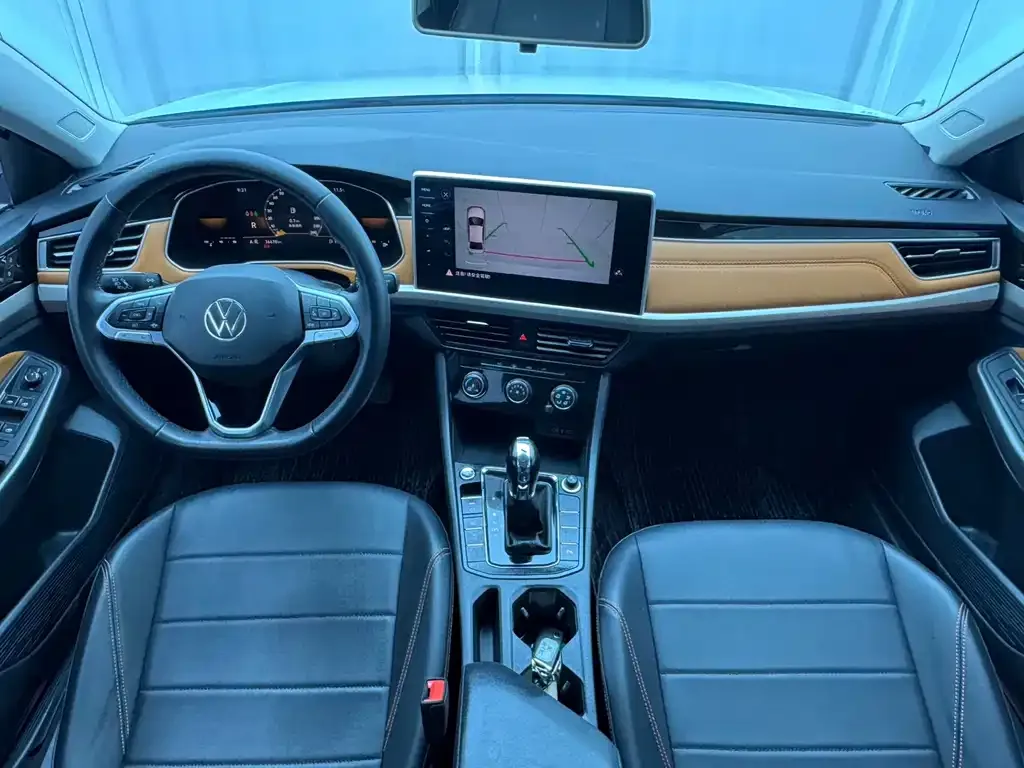 Volkswagen Bora 2022 из CN, фото 10
