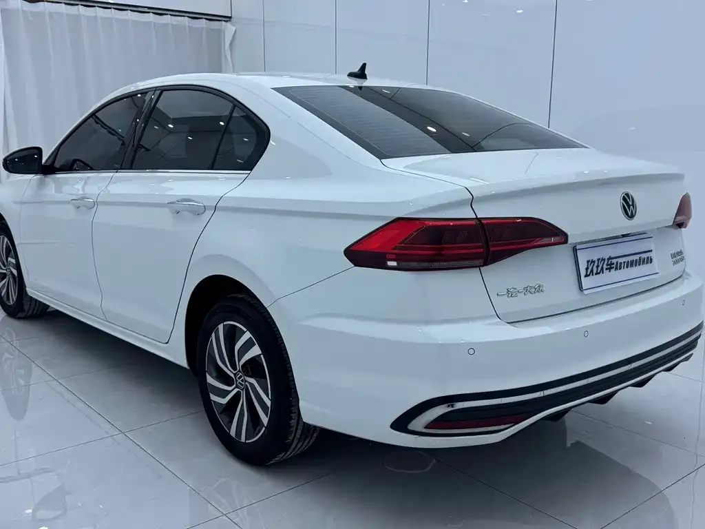 Volkswagen Bora 2022 из CN, фото 8