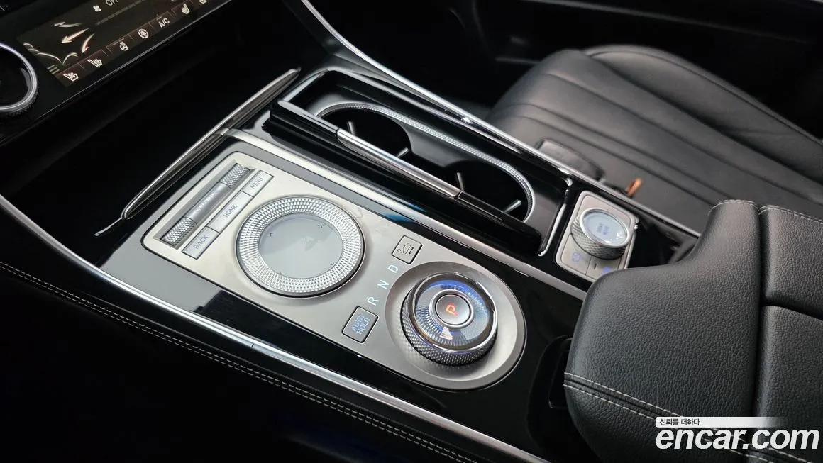 Genesis GV80 — фото 10