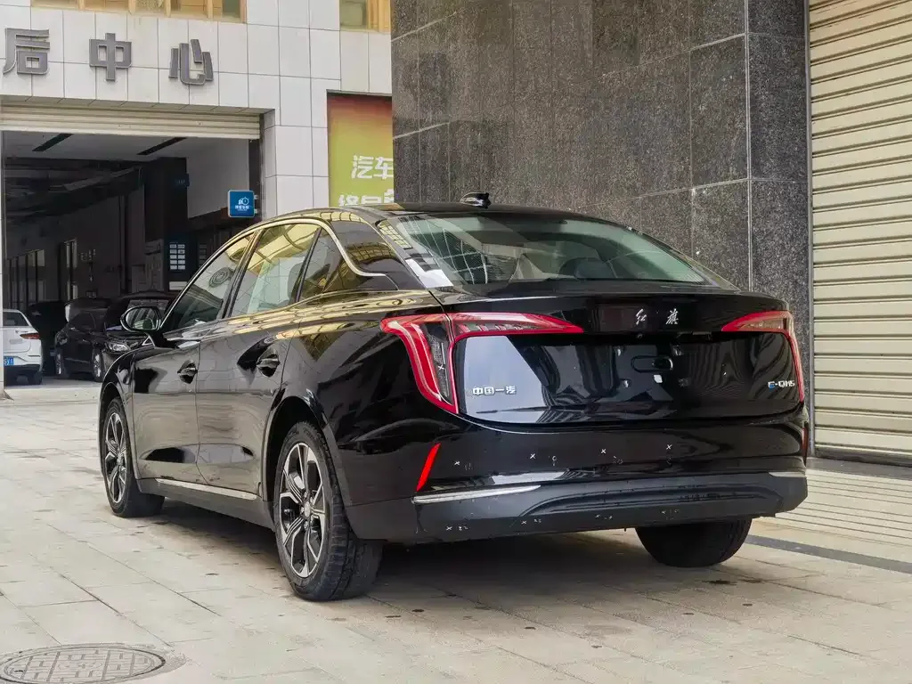 Hongqi E-QM5 2026 из CN, фото 9