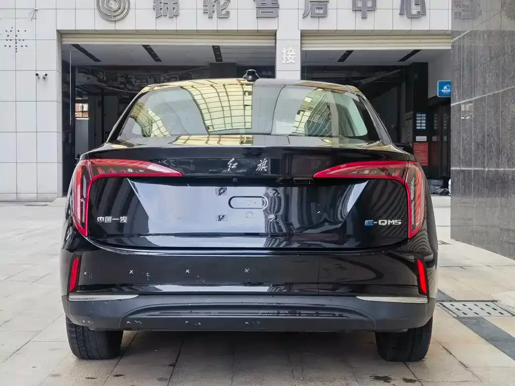 Hongqi E-QM5 2026 из CN, фото 3