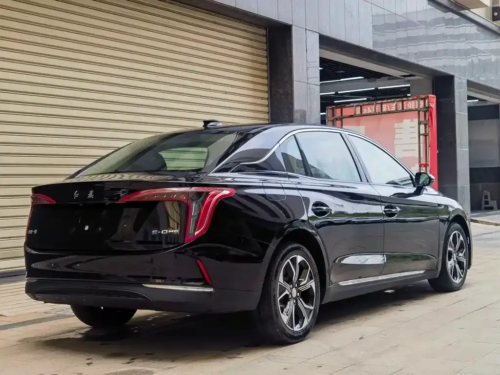 Hongqi E-QM5 2026 из CN, фото 6