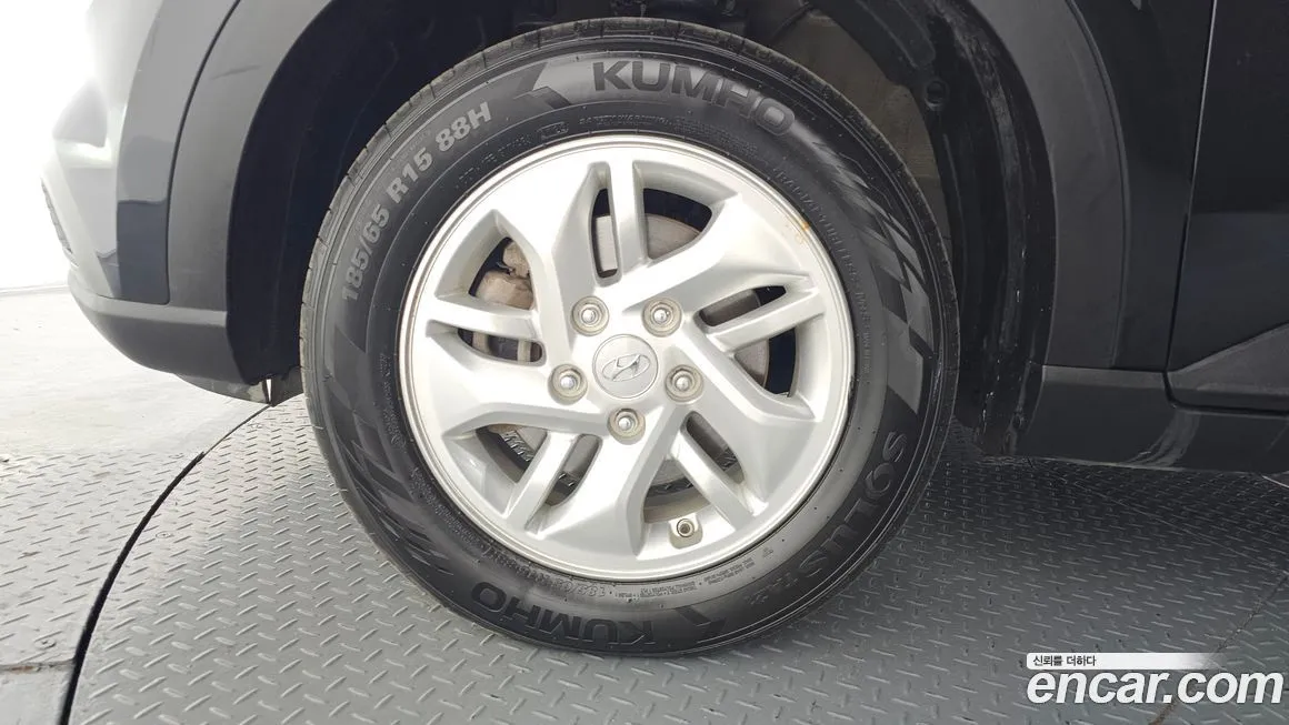 Hyundai Venue 2021 из KR, фото 6