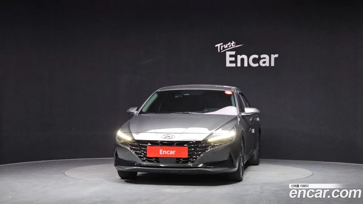 Hyundai AVANTE 2023 из KR, фото 2