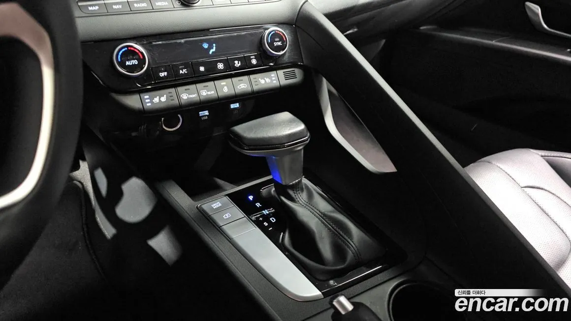 Hyundai AVANTE 2023 из KR, фото 6