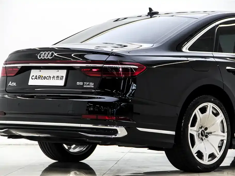 Audi A8 2023 из CN, фото 5