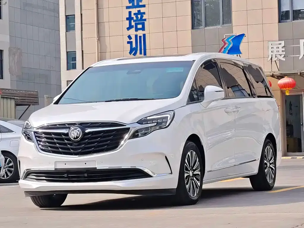 Buick GL8 2021 из CN, фото 1