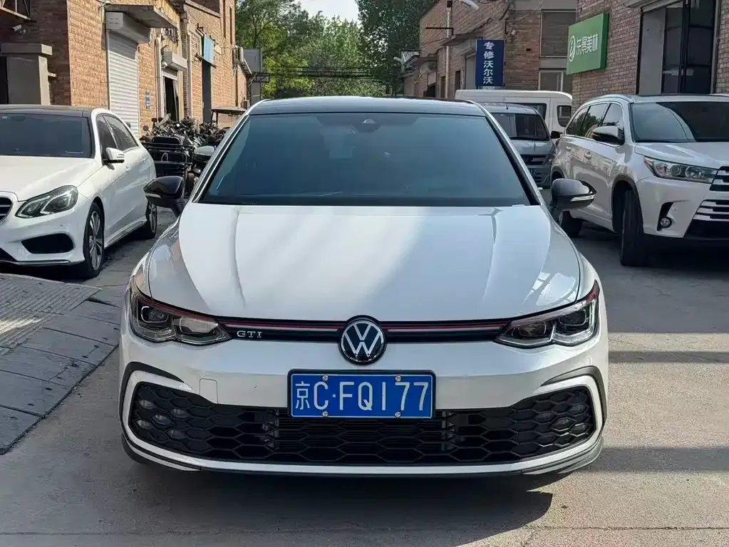 Volkswagen Golf GTI 2024 из CN, фото 8