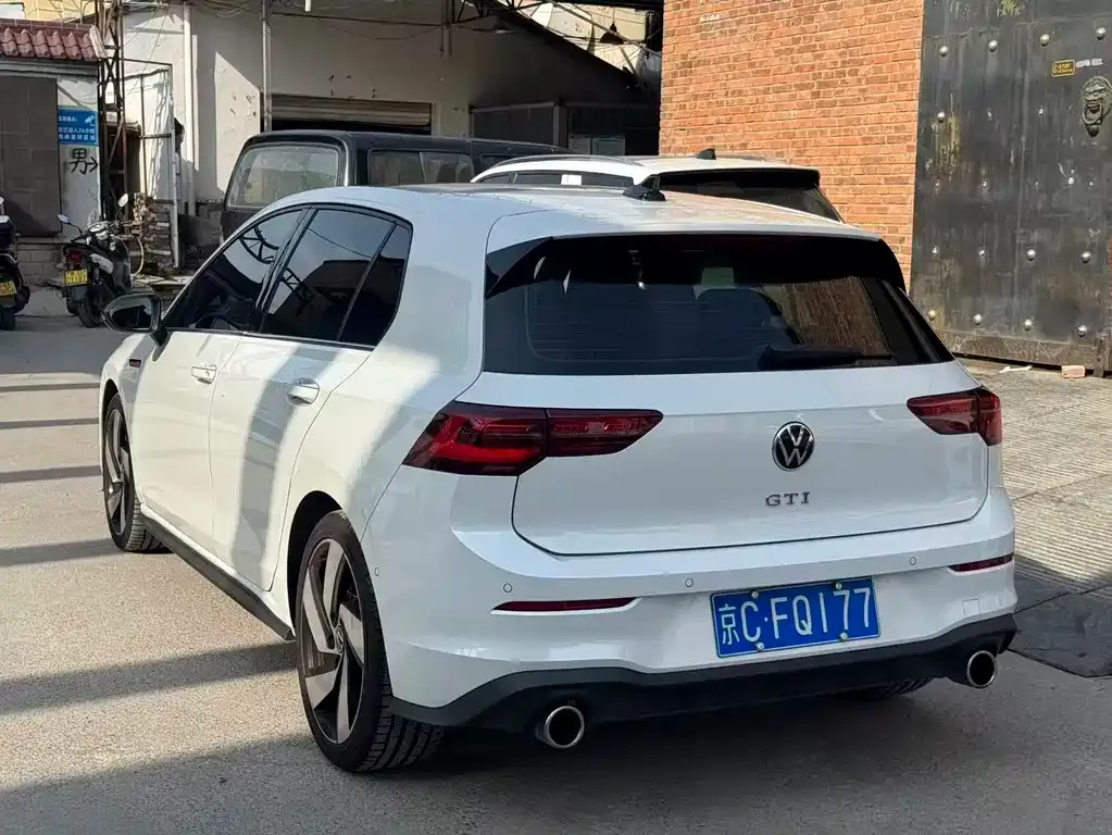 Volkswagen Golf GTI 2024 из CN, фото 6
