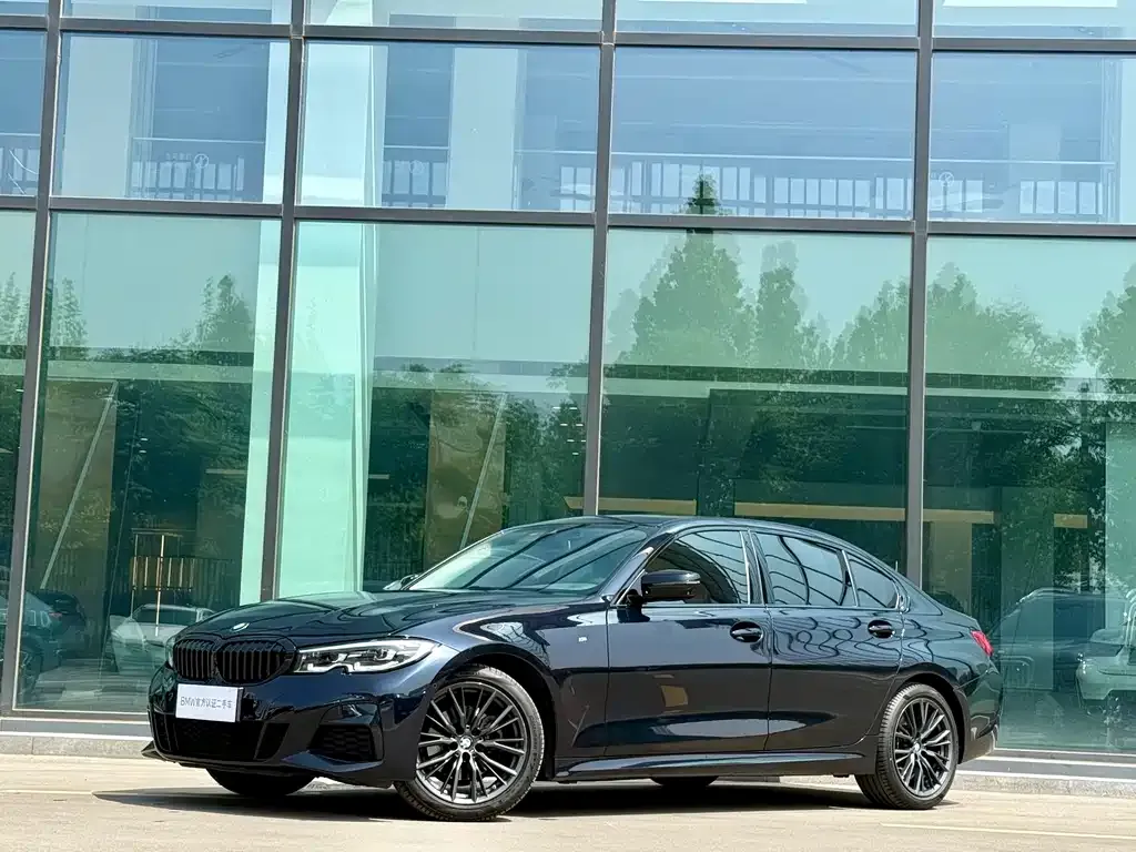 BMW 3 Series — фото 1