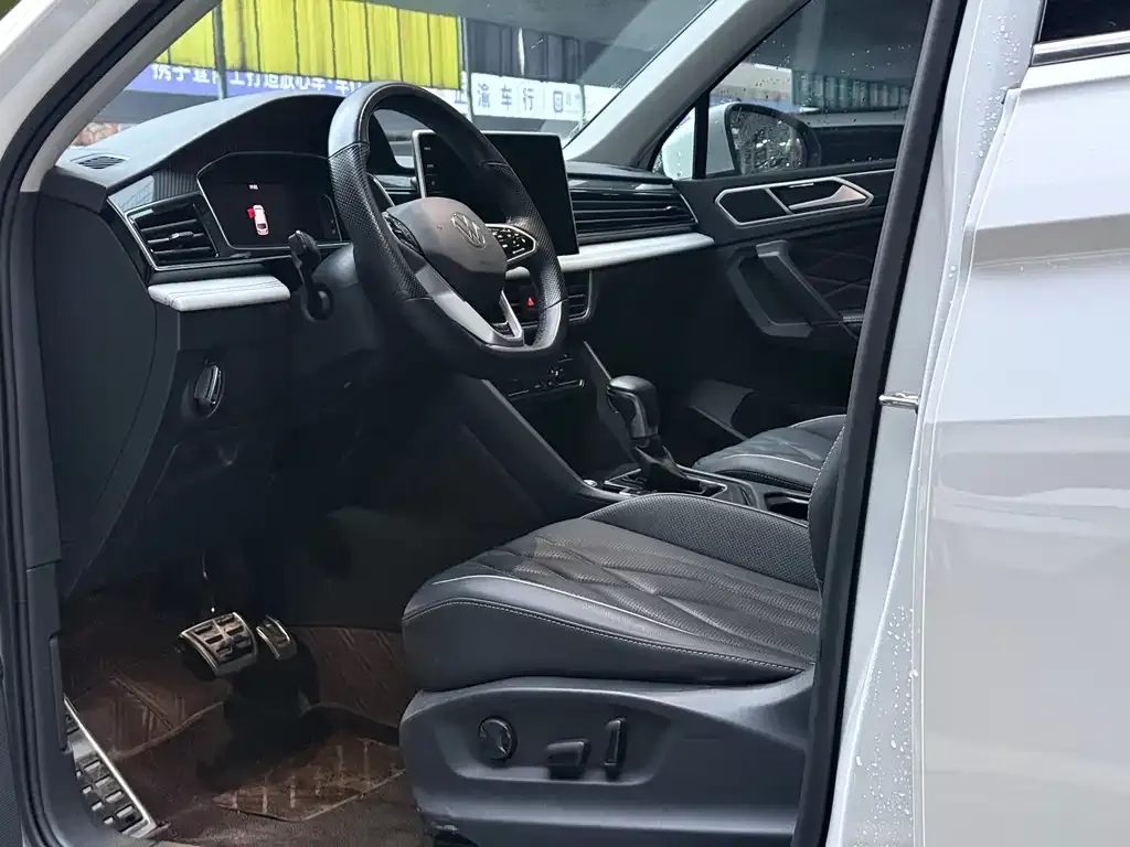 Volkswagen Tiguan L 2022 из CN, фото 9