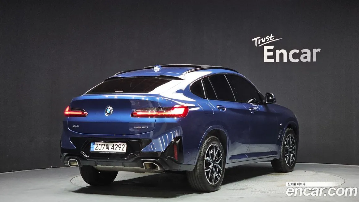 BMW X4 — фото 4