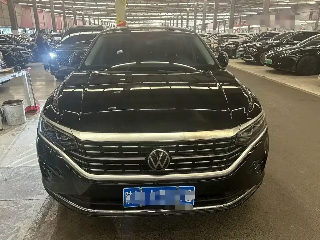 Volkswagen Passat 2024 из CN, фото 4