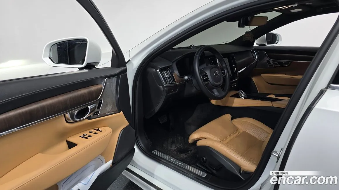 Volvo S90 2023 из KR, фото 4