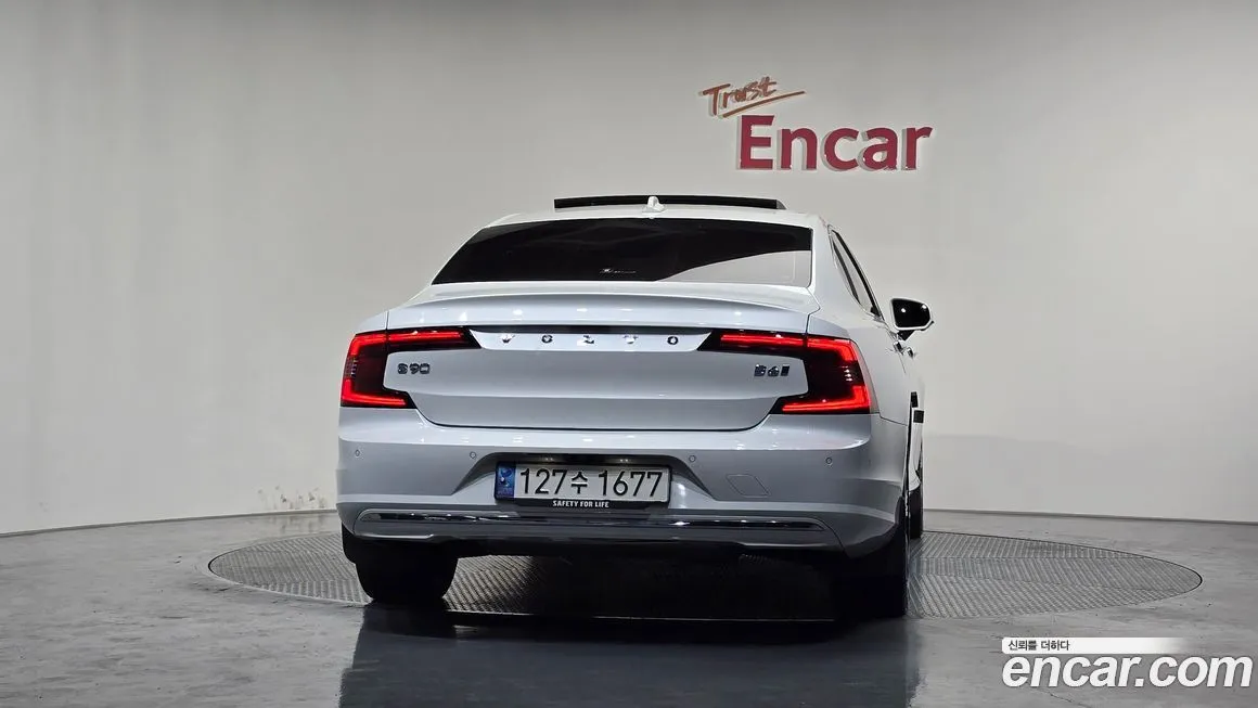 Volvo S90 2023 из KR, фото 10