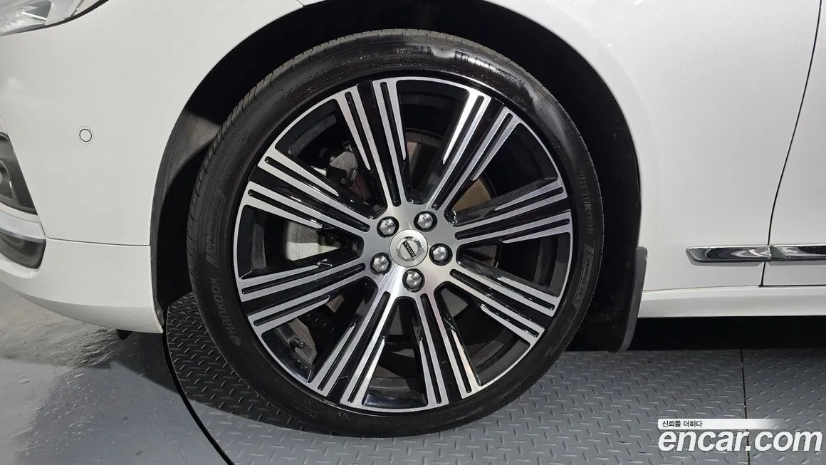 Volvo S90 2023 из KR, фото 6