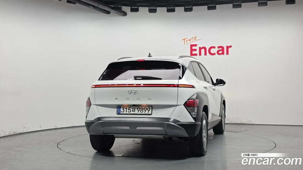 Hyundai Kona 2023 из KR, фото 10