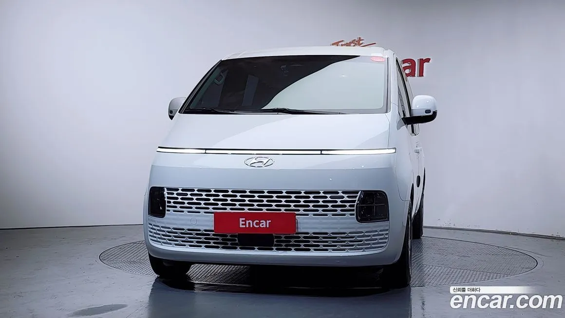 Hyundai Staria — фото 4