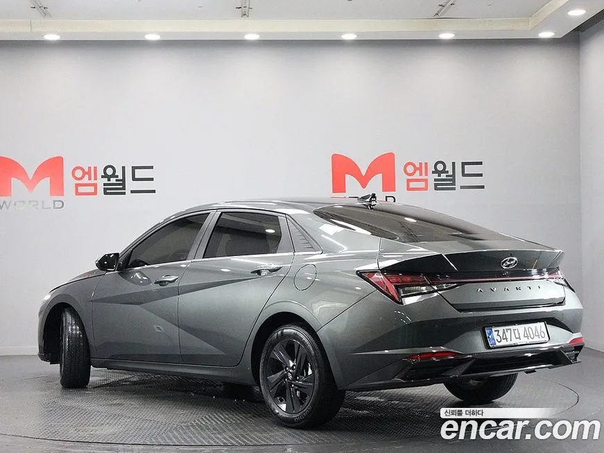 Hyundai AVANTE — фото 4