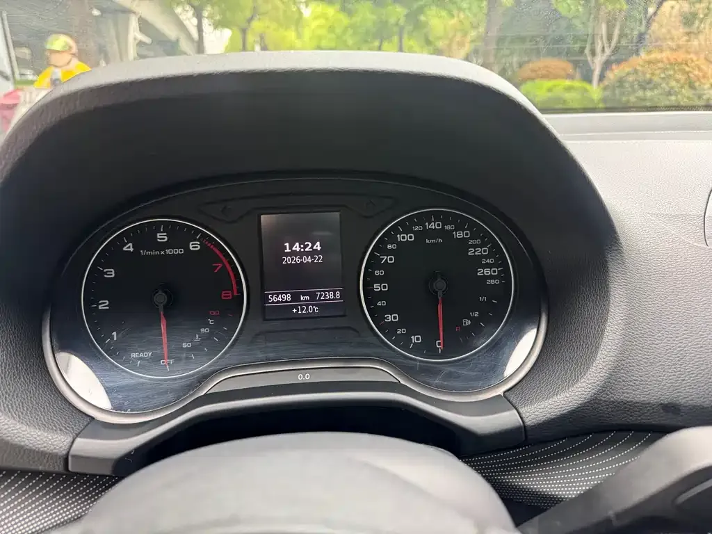 Audi Q2L 2022 из CN, фото 4
