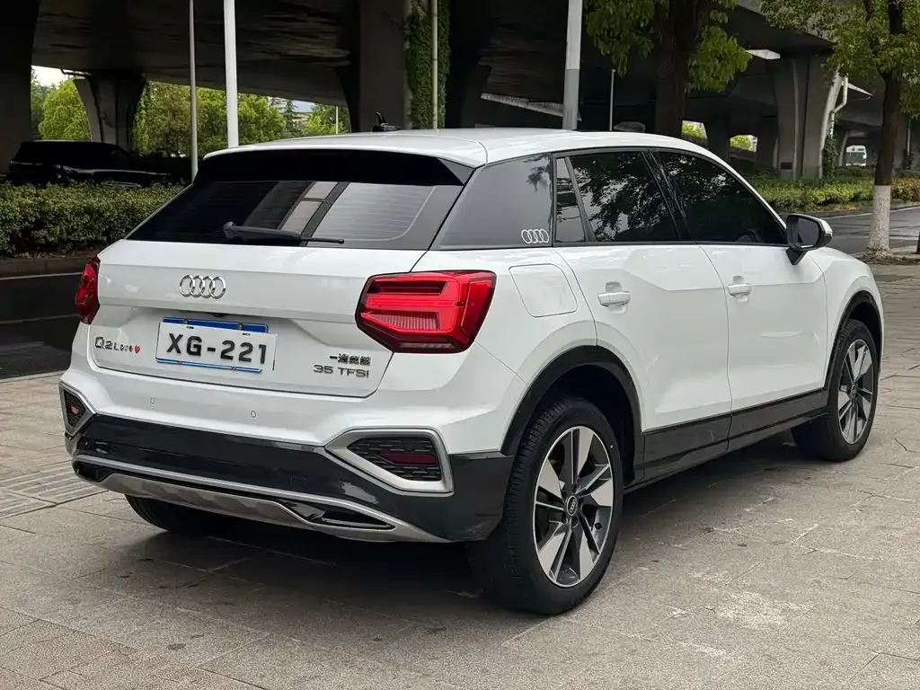 Audi Q2L 2022 из CN, фото 10