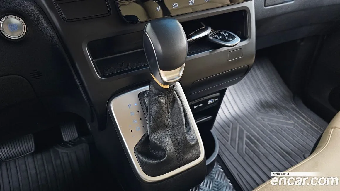 Hyundai Staria 2023 из KR, фото 6