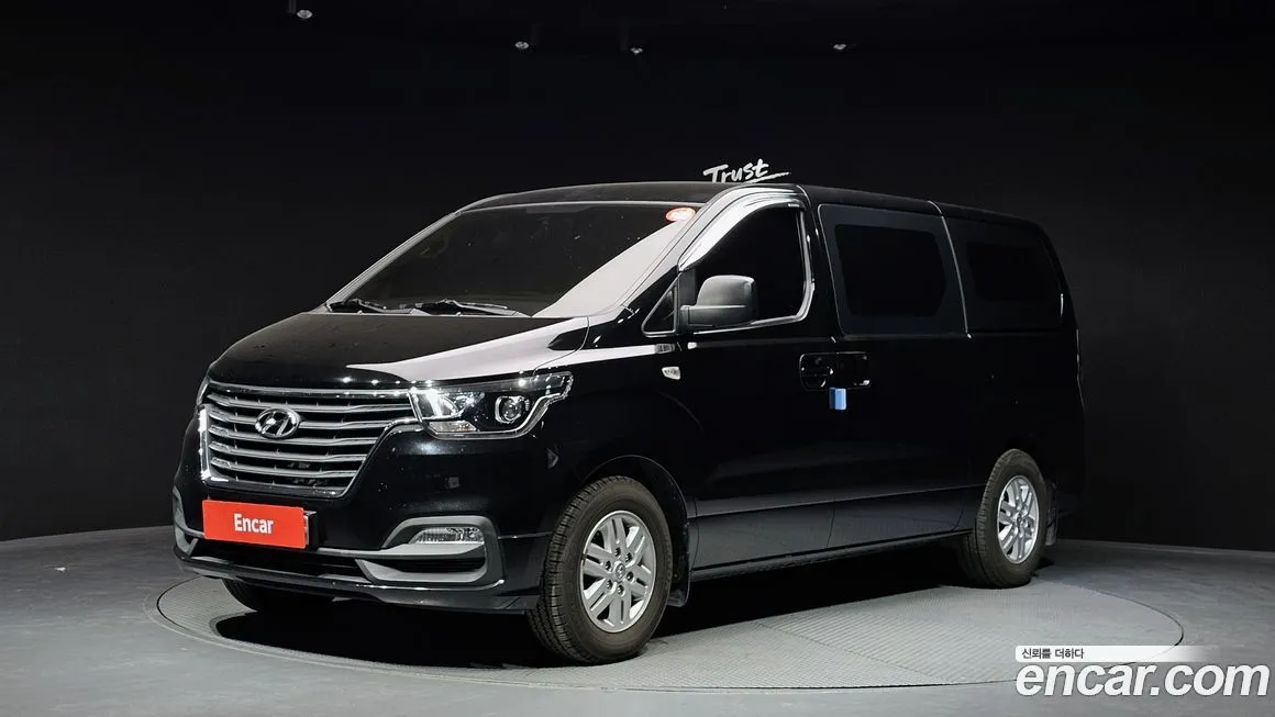 Hyundai Starex 2021 из KR, фото 1