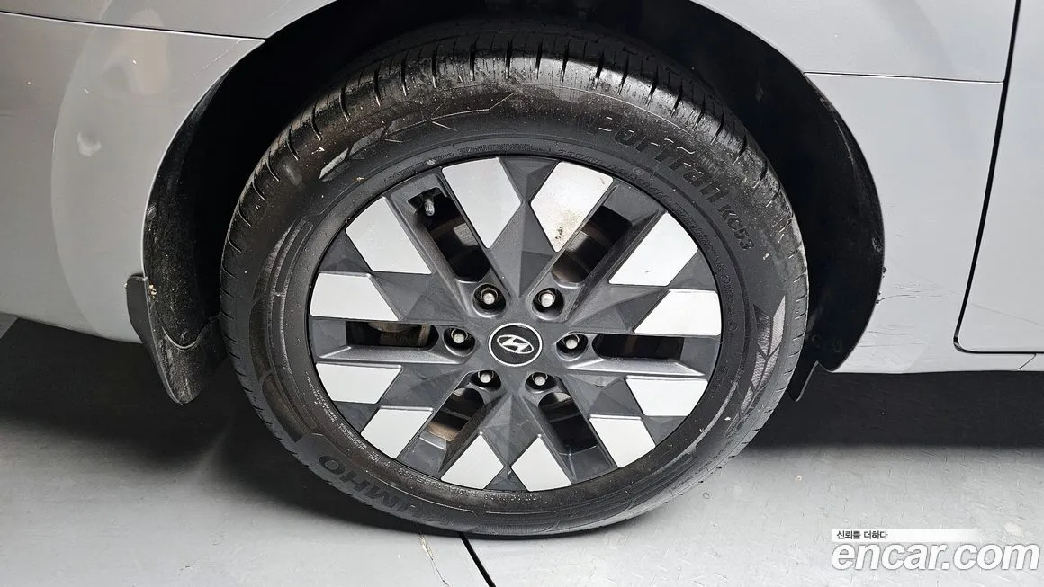 Hyundai Staria — фото 8