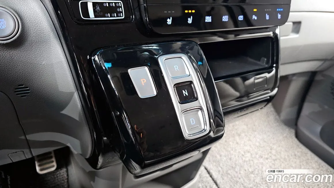 Hyundai Staria — фото 9