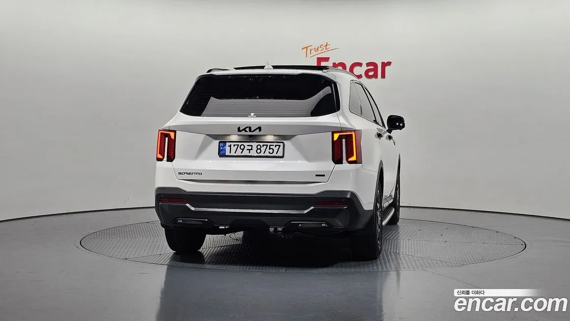 Kia Sorento — фото 2