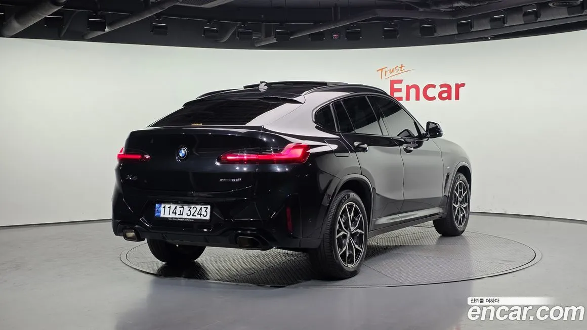 BMW X4 — фото 2