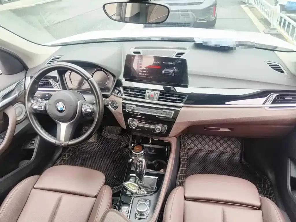 BMW X1 2021 из CN, фото 9