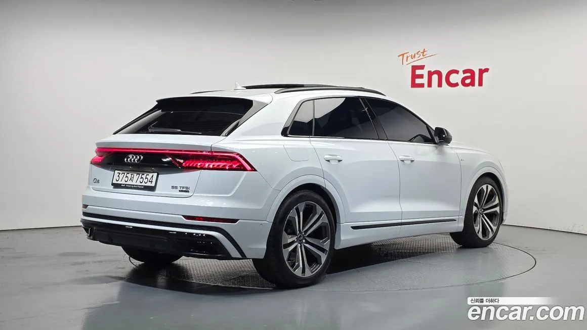 Audi Q8 2023 из KR, фото 3