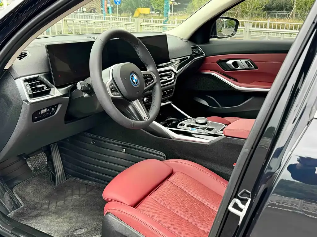 BMW i3 2024 из CN, фото 9