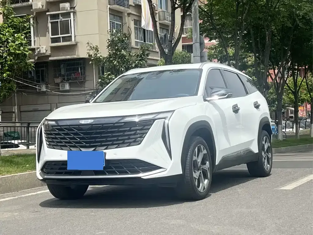 Geely Boyue L