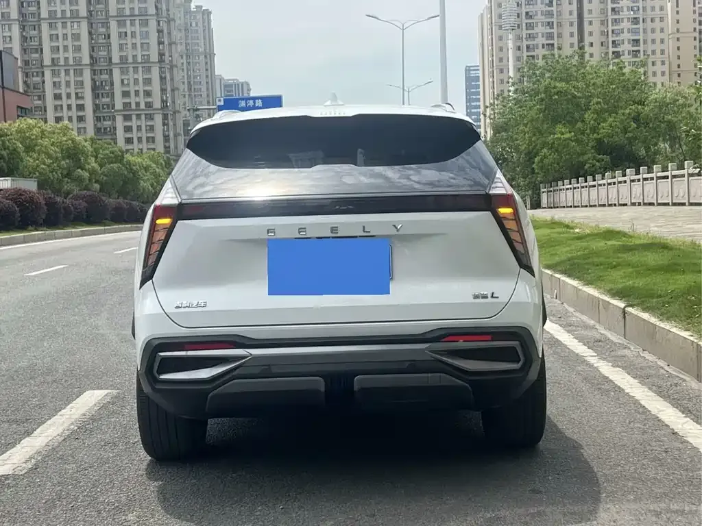 Geely Boyue L 2023 из CN, фото 3