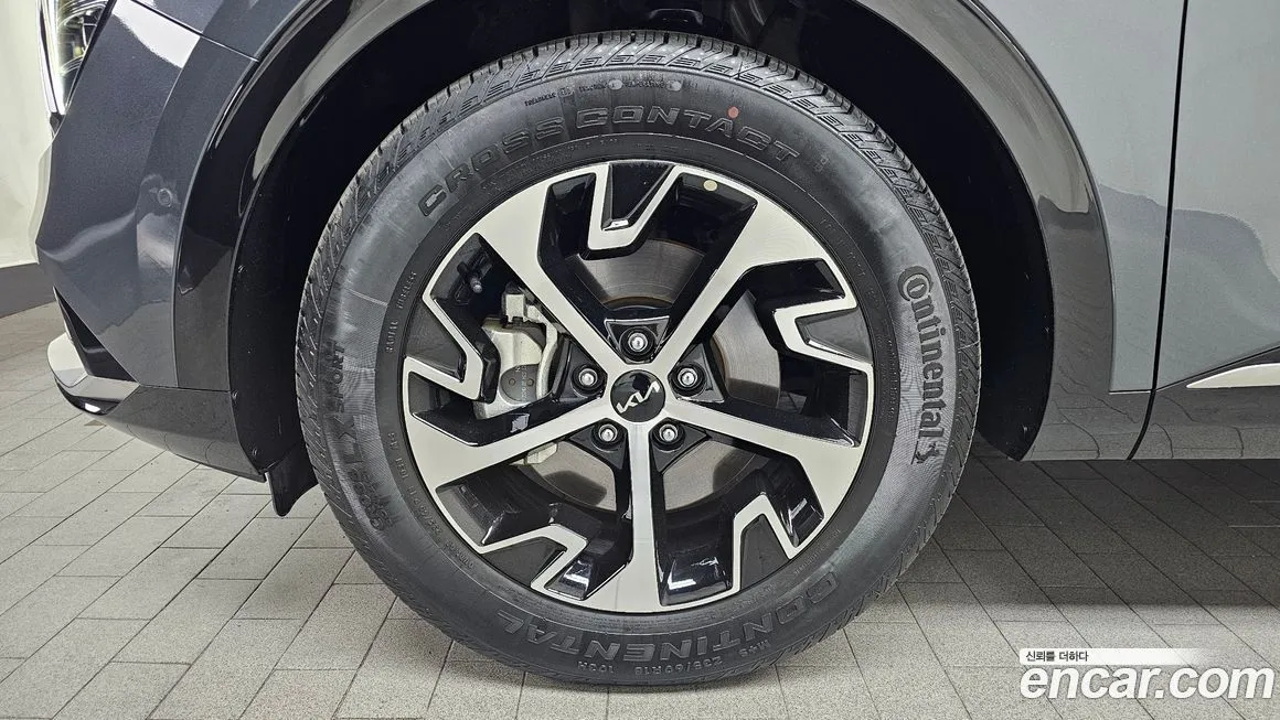 Kia Sportage — фото 7